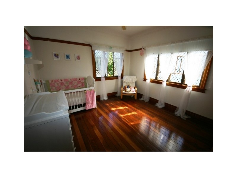 58 McLennan Street, Woody Point QLD 4019