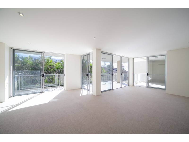 9/65 Landsborough Avenue, Scarborough QLD 4020