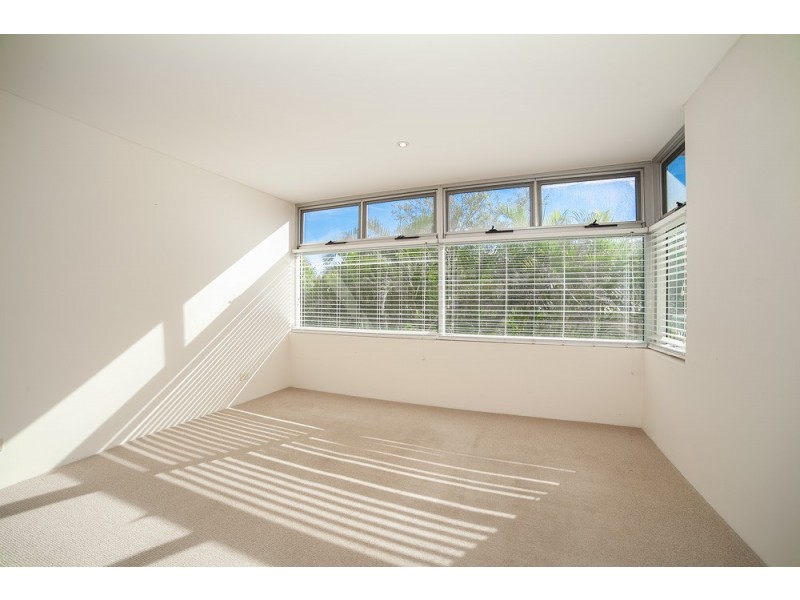 9/65 Landsborough Avenue, Scarborough QLD 4020