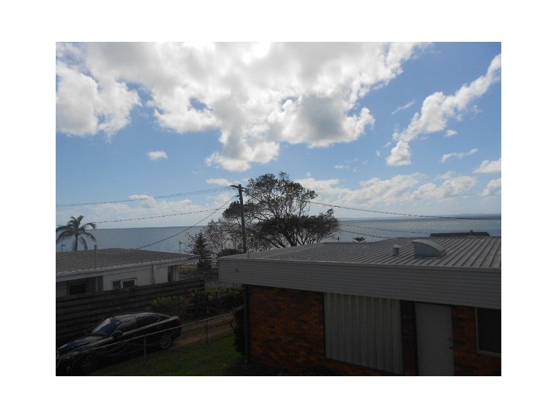 79a Flinders Parade, Scarborough QLD 4020