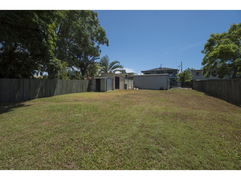 221 Macdonnell Road, Clontarf QLD 4019