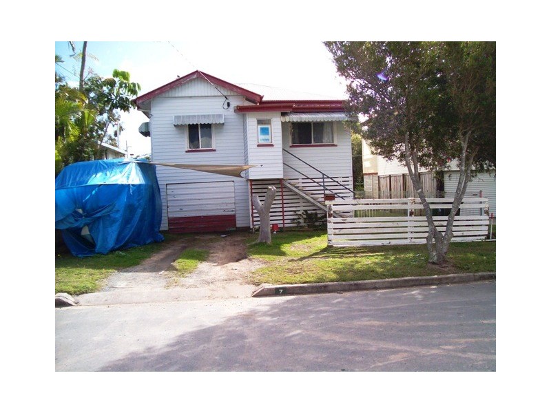 7-9 Disraeli Street, Margate QLD 4019