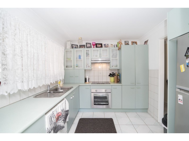 42 Bell Street, Clontarf QLD 4019