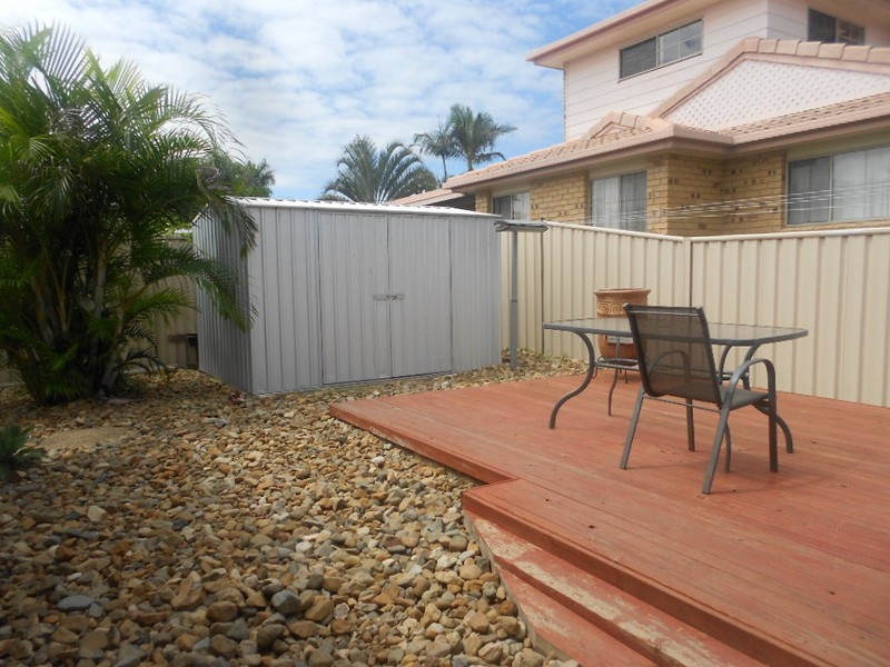 32 Pinewood Street, Redcliffe QLD 4020
