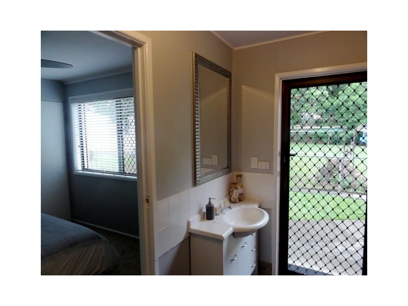 1/11 View Street, Woody Point QLD 4019