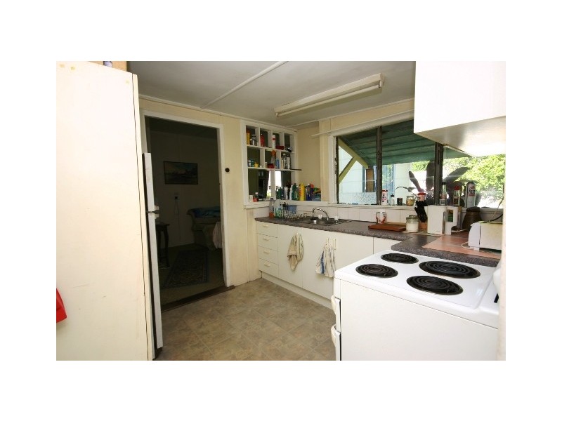 17 Cox Street, Margate QLD 4019