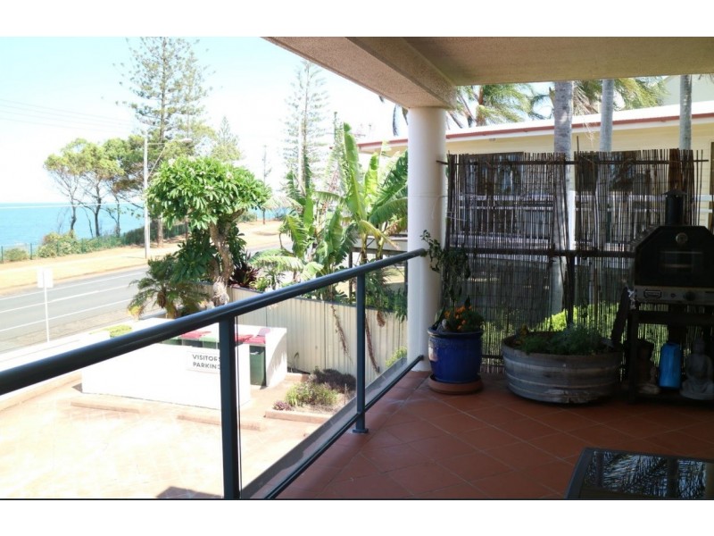 2/185 Landsborough Avenue, Scarborough QLD 4020