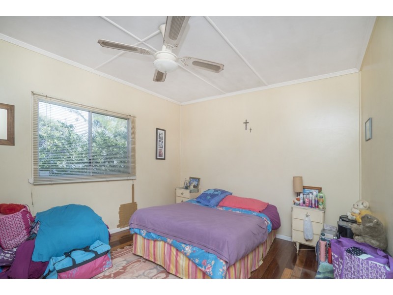 8 Bradley Road, Clontarf QLD 4019