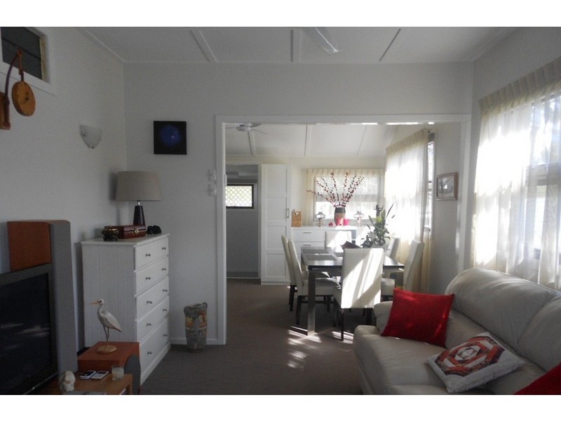 5 Roland Street, Clontarf QLD 4019