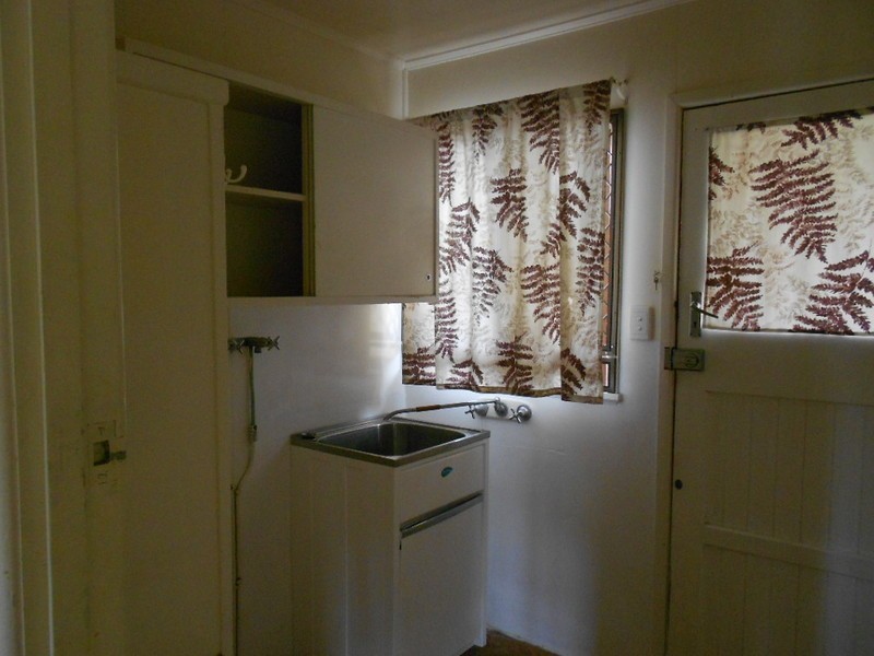 1 Livermore Street, Redcliffe QLD 4020