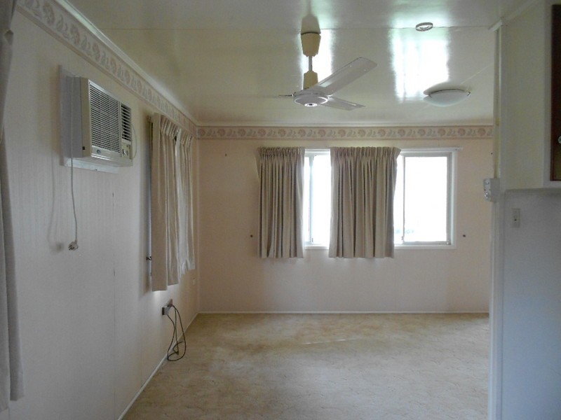 1 Livermore Street, Redcliffe QLD 4020