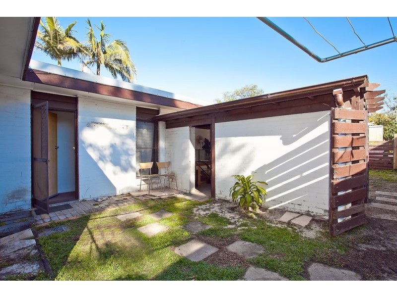 42a Valerie Street, Clontarf QLD 4019