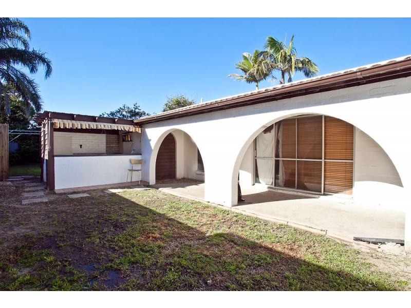 42a Valerie Street, Clontarf QLD 4019