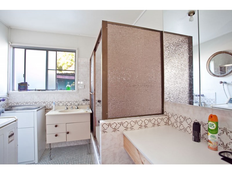 42a Valerie Street, Clontarf QLD 4019