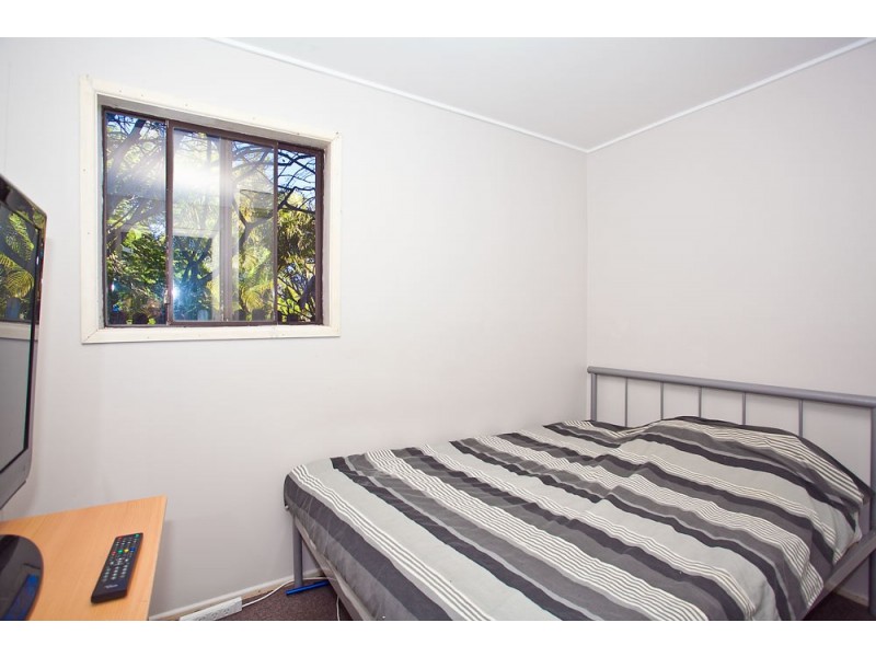 42a Valerie Street, Clontarf QLD 4019