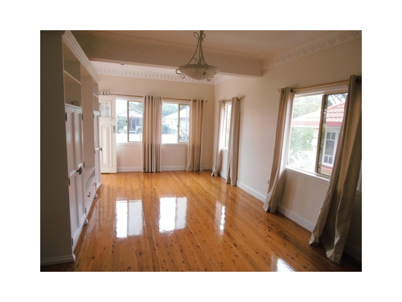 29 Arthur Street, Woody Point QLD 4019