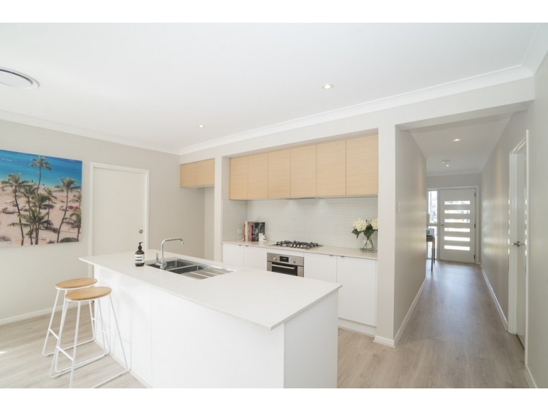 6 Galley Lane, Newport QLD 4020