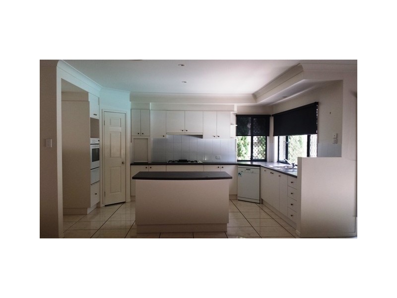 20 Lochside Drive, North Lakes QLD 4509