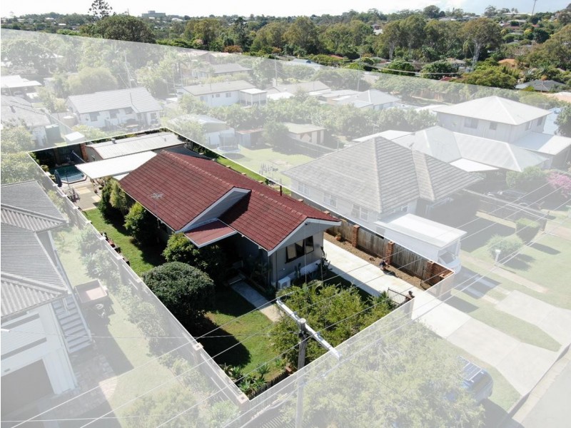 12 Welch street, Clontarf QLD 4019