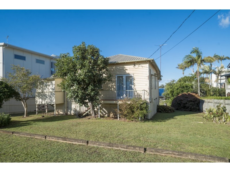12 Margaret Street, Scarborough QLD 4020