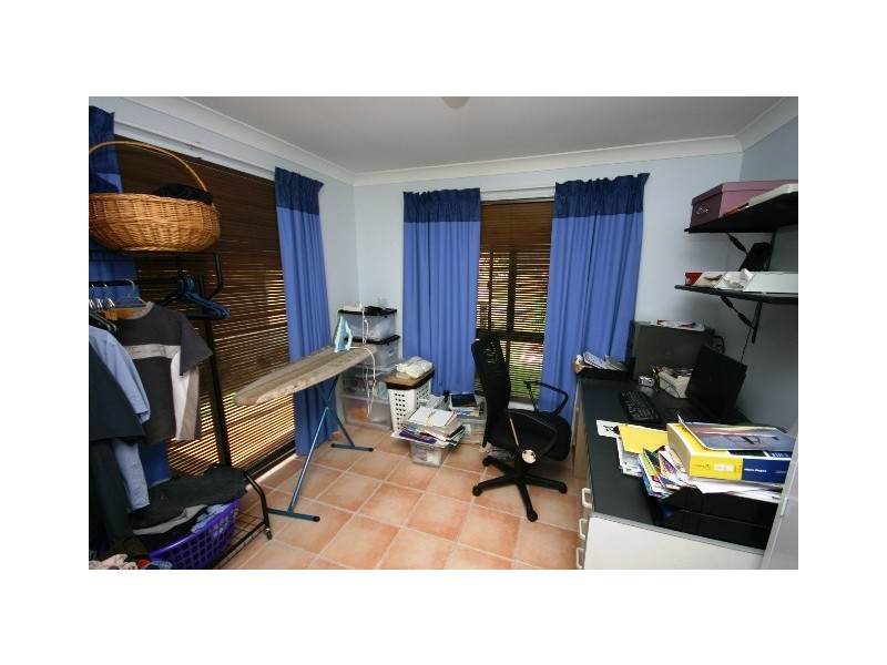 1 Cunningham Court, North Lakes QLD 4509