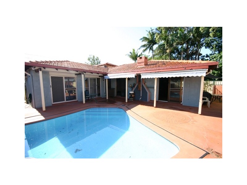 82 Donald Street, Woody Point QLD 4019