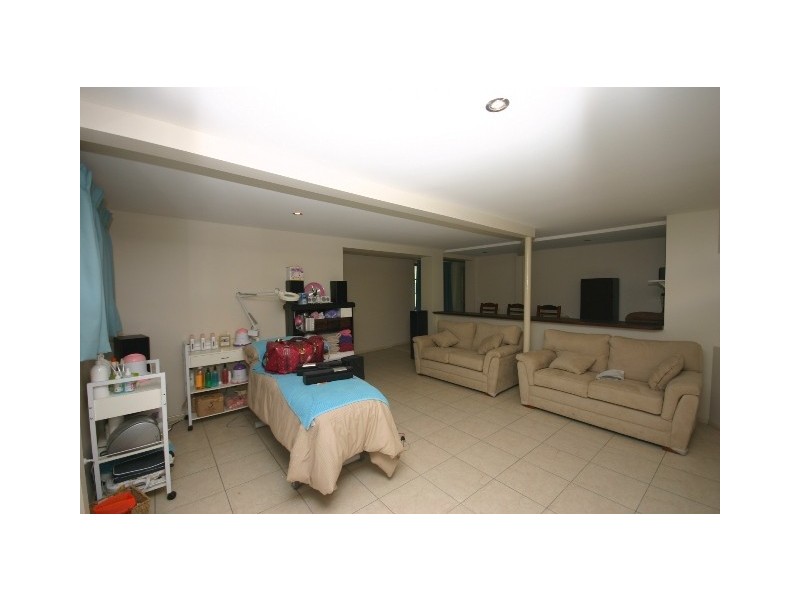 62 Plume Street, Redcliffe QLD 4020