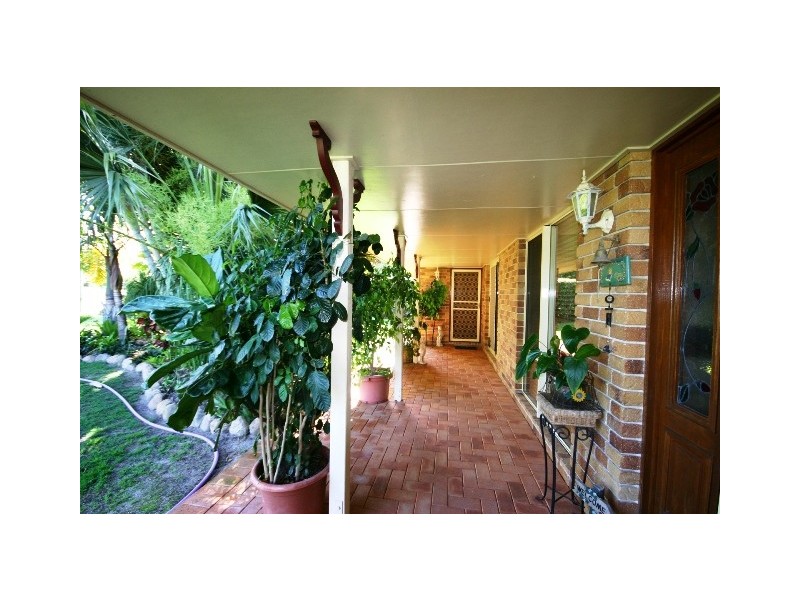 1 Chesterleaf Drive, Burpengary QLD 4505