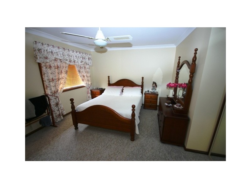 1 Chesterleaf Drive, Burpengary QLD 4505