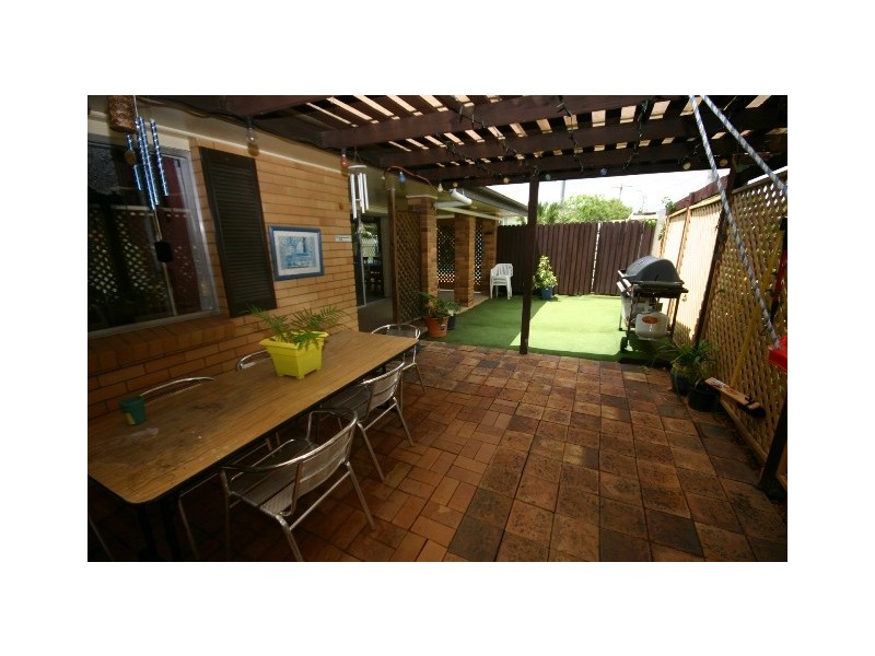 8 MacFarlane Street, Kippa-ring QLD 4021
