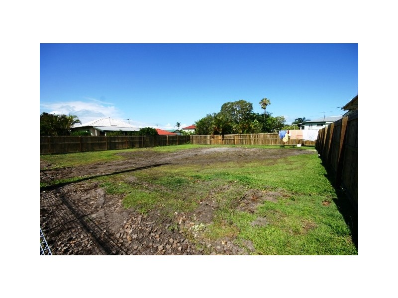 18A Plume Street, Redcliffe QLD 4020