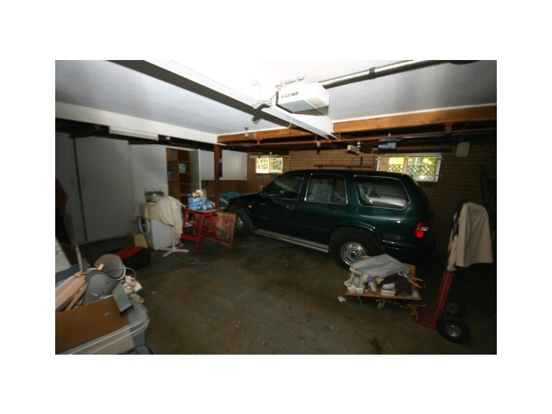 31 Livermore Street, Redcliffe QLD 4020