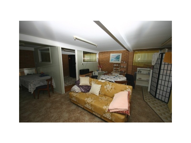 31 Livermore Street, Redcliffe QLD 4020