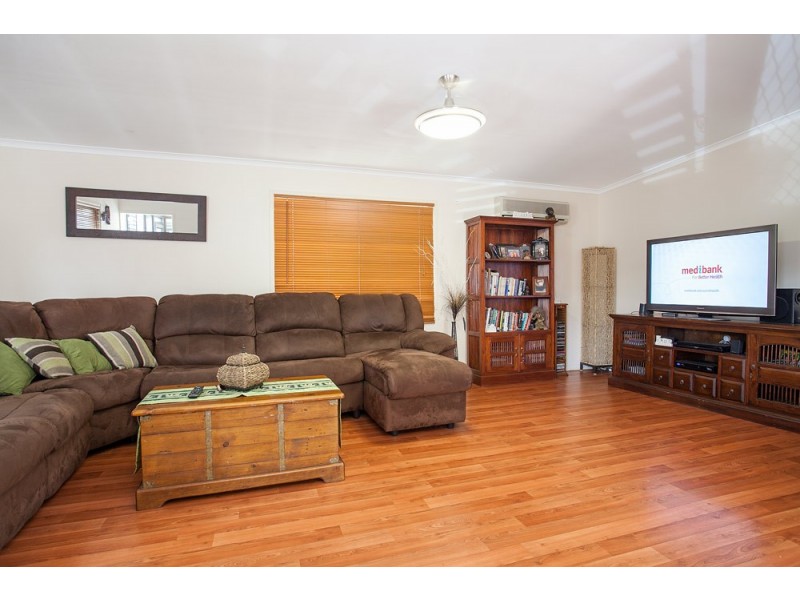 33 O’Connell Street, Redcliffe QLD 4020