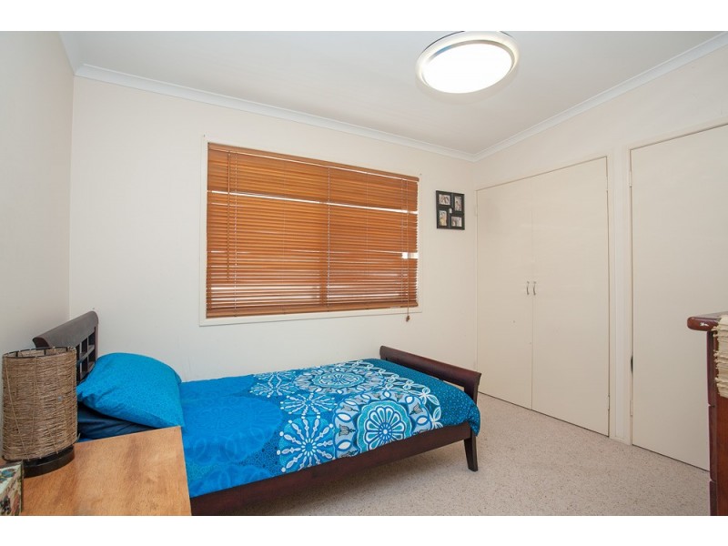33 O’Connell Street, Redcliffe QLD 4020