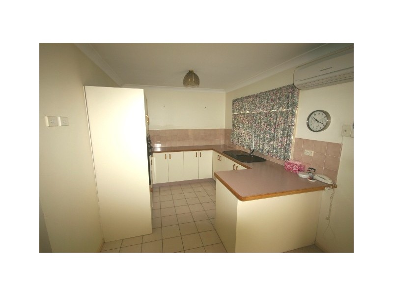 2/8 Cornelius Street, Clontarf QLD 4019