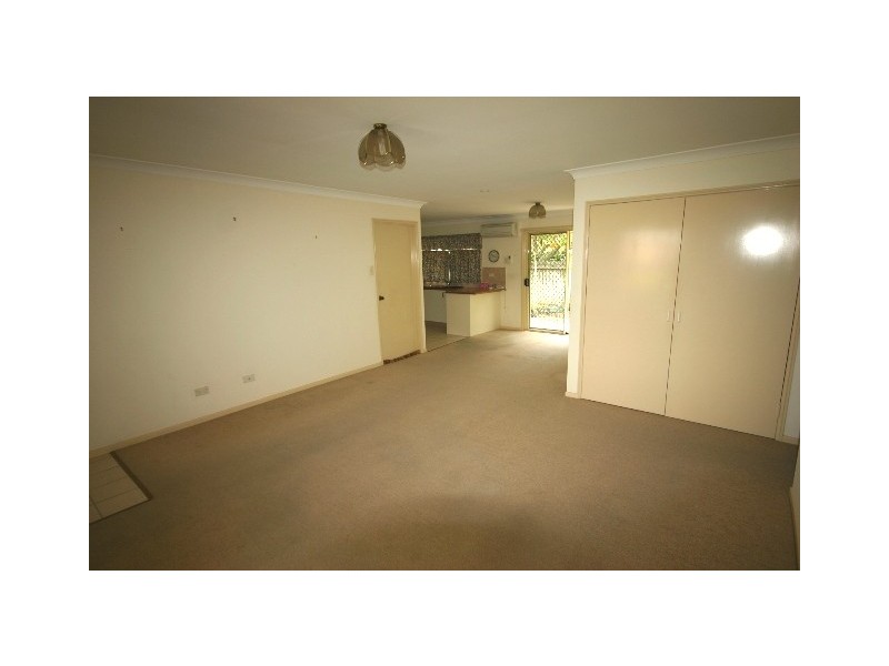 2/8 Cornelius Street, Clontarf QLD 4019