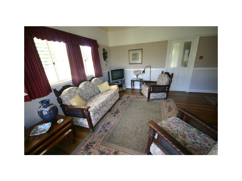 2 Frost Street, Clontarf QLD 4019