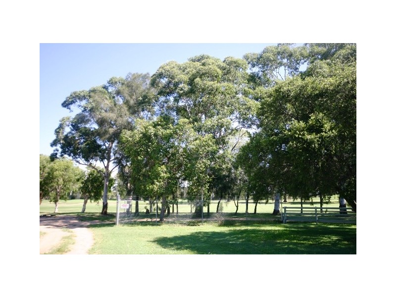 2 Frost Street, Clontarf QLD 4019