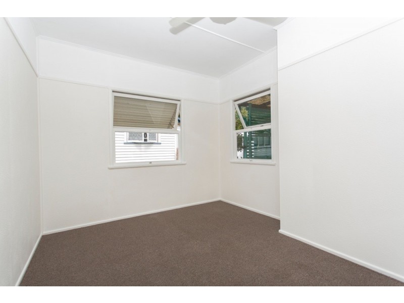 14 Hale Street, Margate QLD 4019