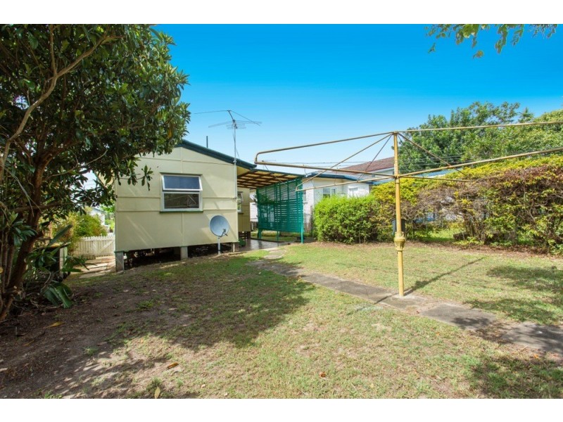 14 Hale Street, Margate QLD 4019