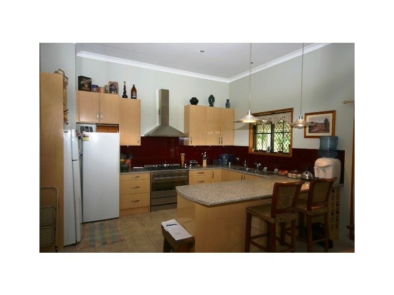 10 Dame Pattie Court, Scarborough QLD 4020