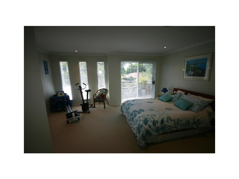 6A Roma Street, Scarborough QLD 4020