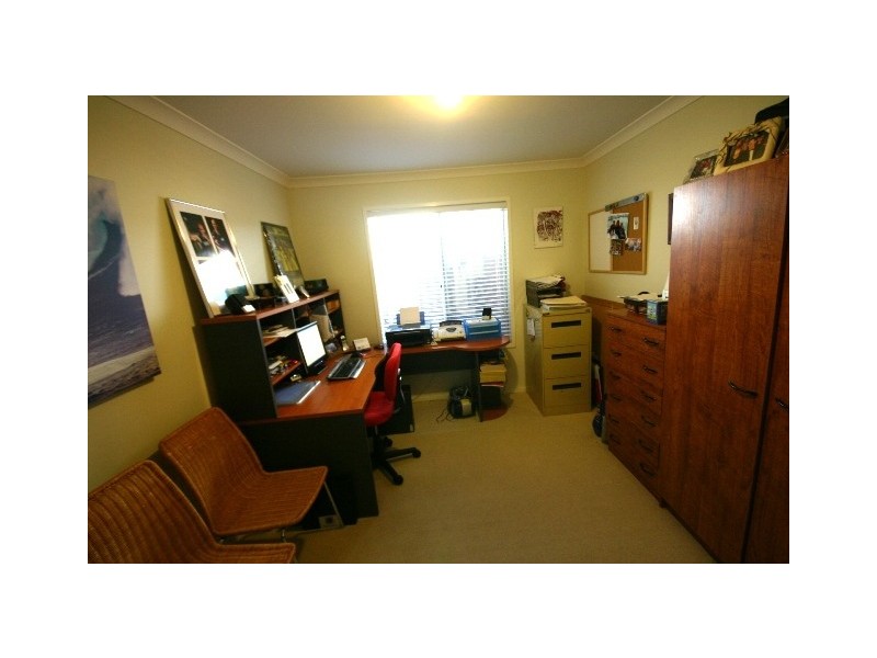 6A Roma Street, Scarborough QLD 4020