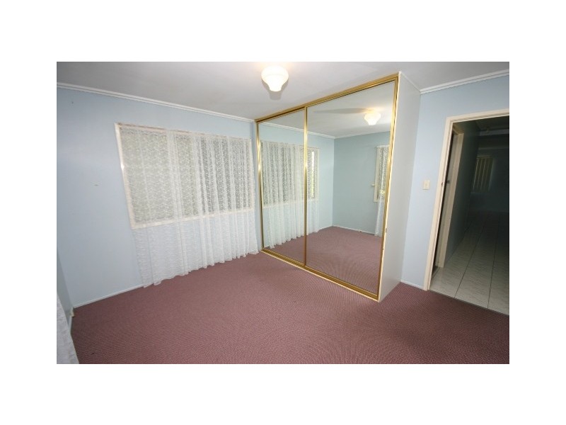 30 Ashmole Road, Redcliffe QLD 4020