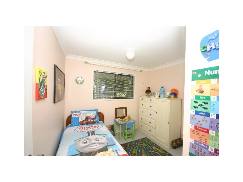 4 Thompson Court, Clontarf QLD 4019