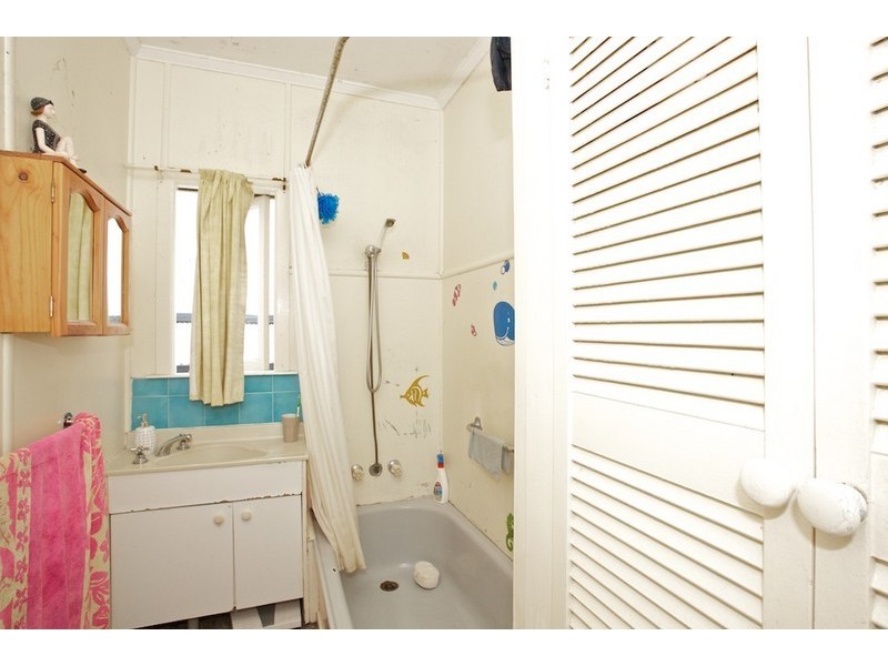 38 Pearl Street, Scarborough QLD 4020