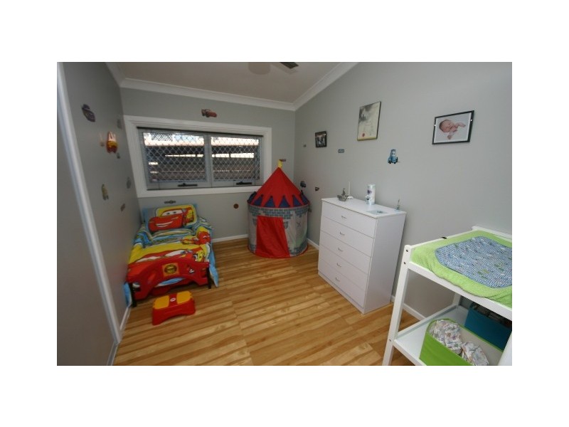 104 Scarborough Road, Redcliffe QLD 4020