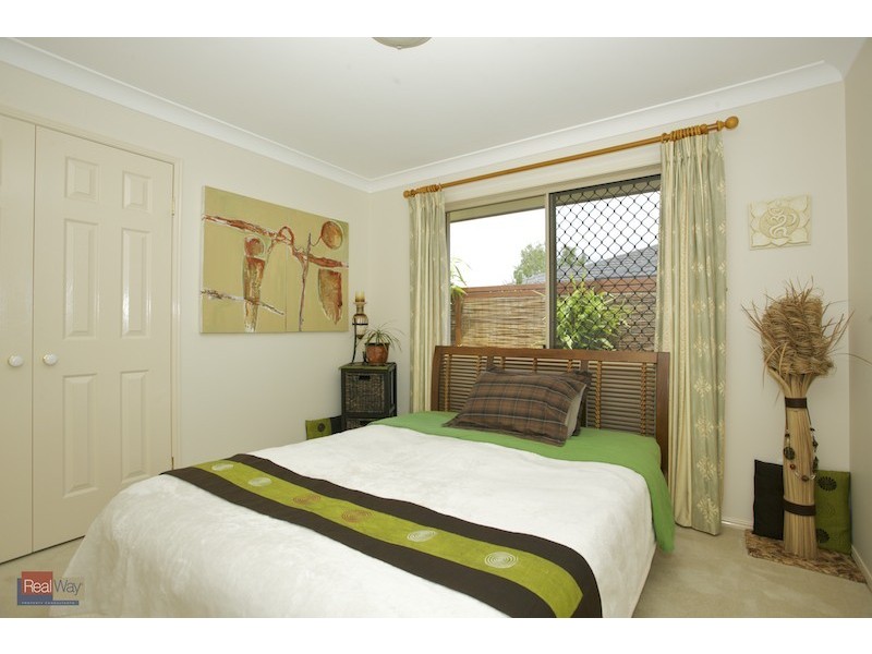 11 Finnegan Street, Rothwell QLD 4022