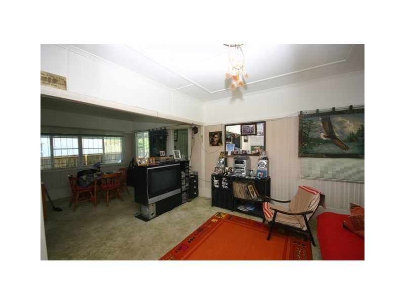 18 Plume Street, Redcliffe QLD 4020